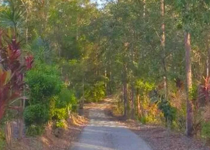 Lake View Chalet Australia Zoo Close By