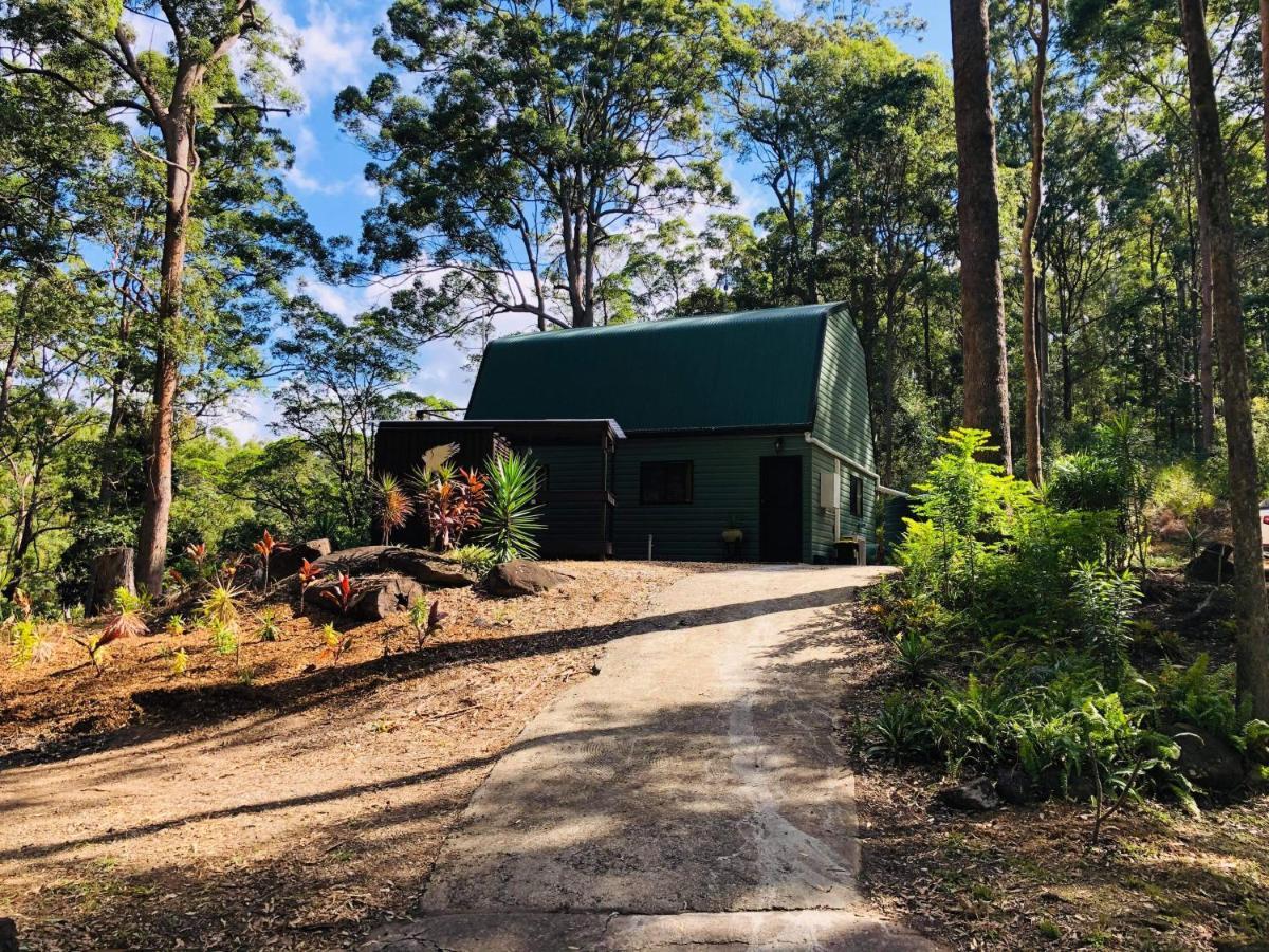 View Chalet: Scenic Retreat Near Australia Zoo And Beaches
