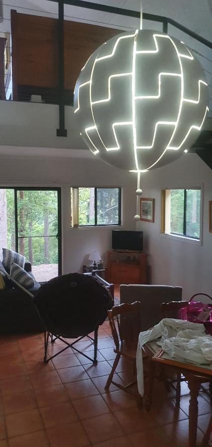View Chalet: Scenic Retreat Near Australia Zoo And Beaches Landsborough