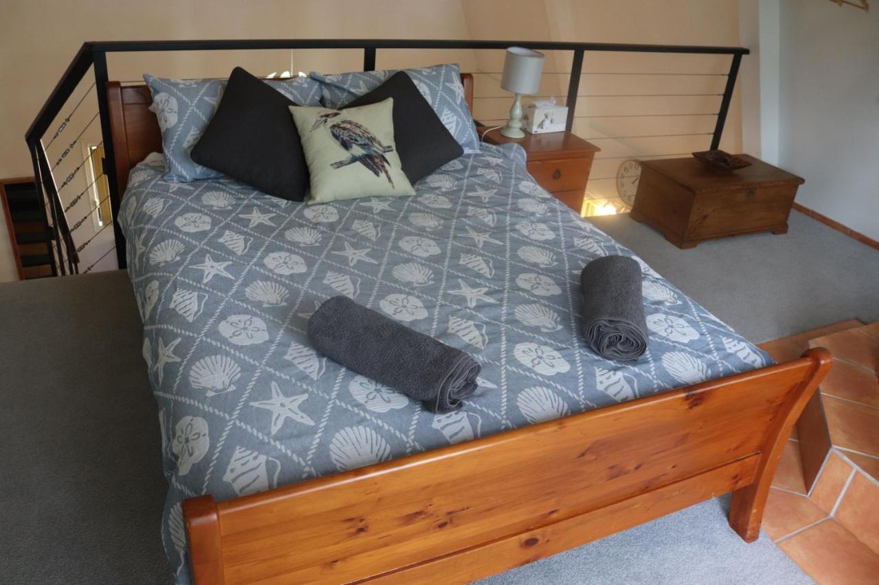 View Chalet: Scenic Retreat Near Australia Zoo And Beaches Chalet