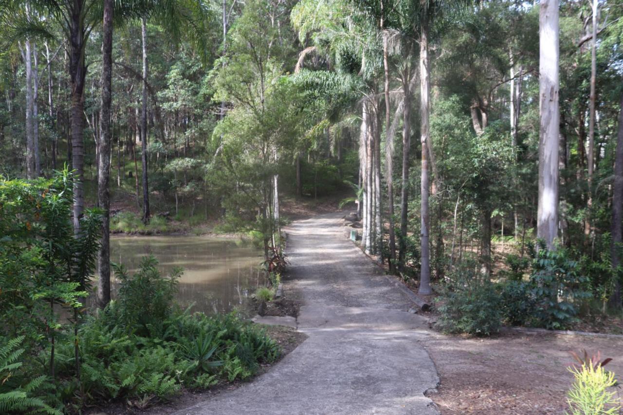 View Chalet: Scenic Retreat Near Australia Zoo And Beaches