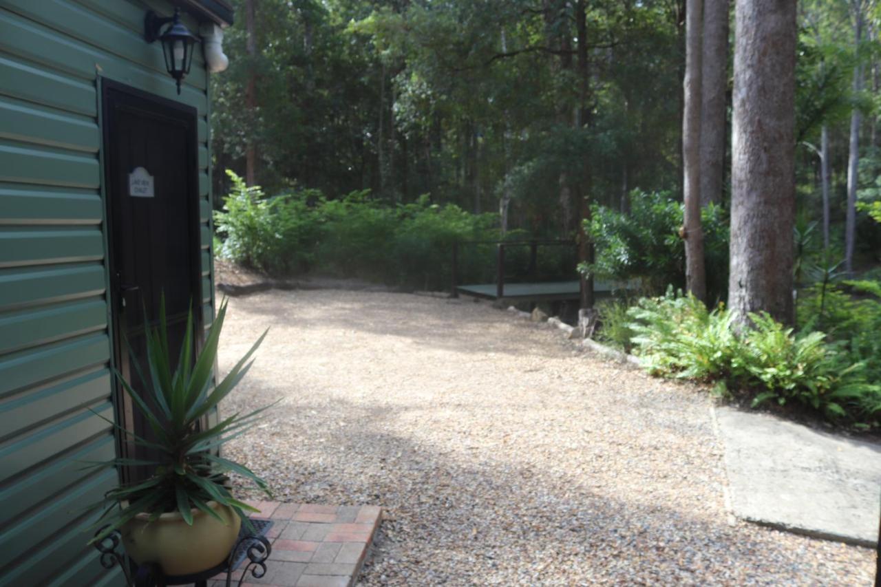 Chalet View Chalet: Scenic Retreat Near Australia Zoo And Beaches *