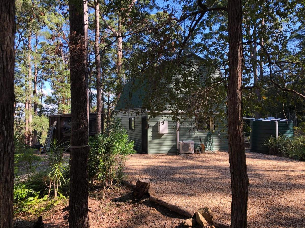 View Chalet: Scenic Retreat Near Australia Zoo And Beaches Chalet Landsborough