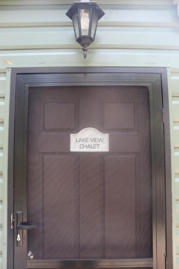 View Chalet: Scenic Retreat Near Australia Zoo And Beaches * Landsborough