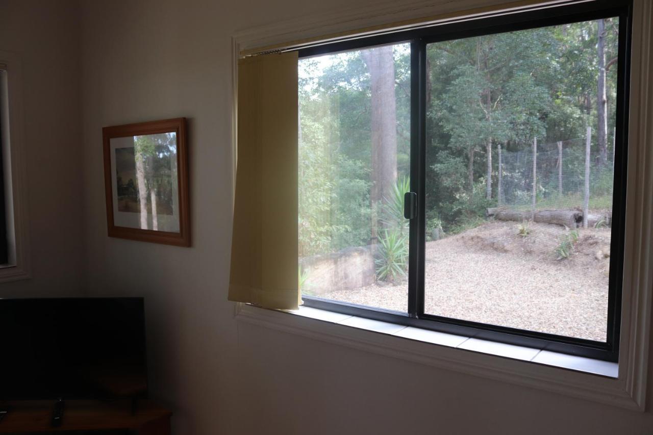 View Chalet: Scenic Retreat Near Australia Zoo And Beaches Chalet
